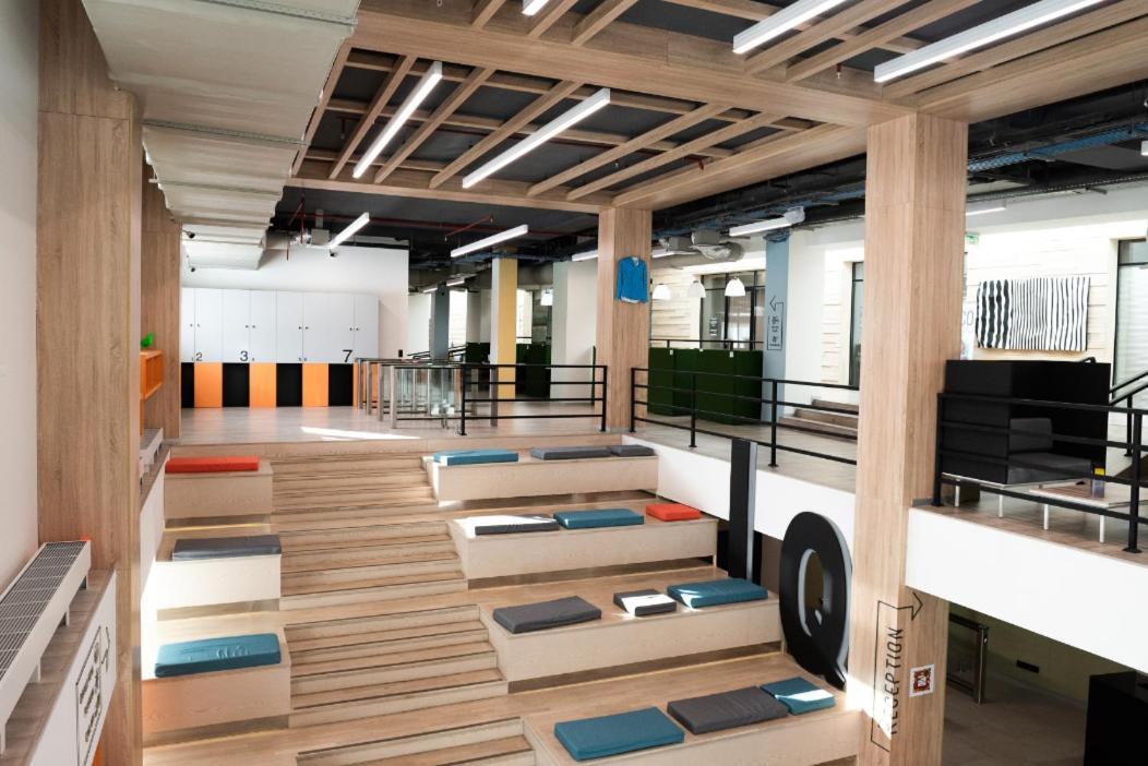 Iq Coworking Hotell Astana Exteriör bild