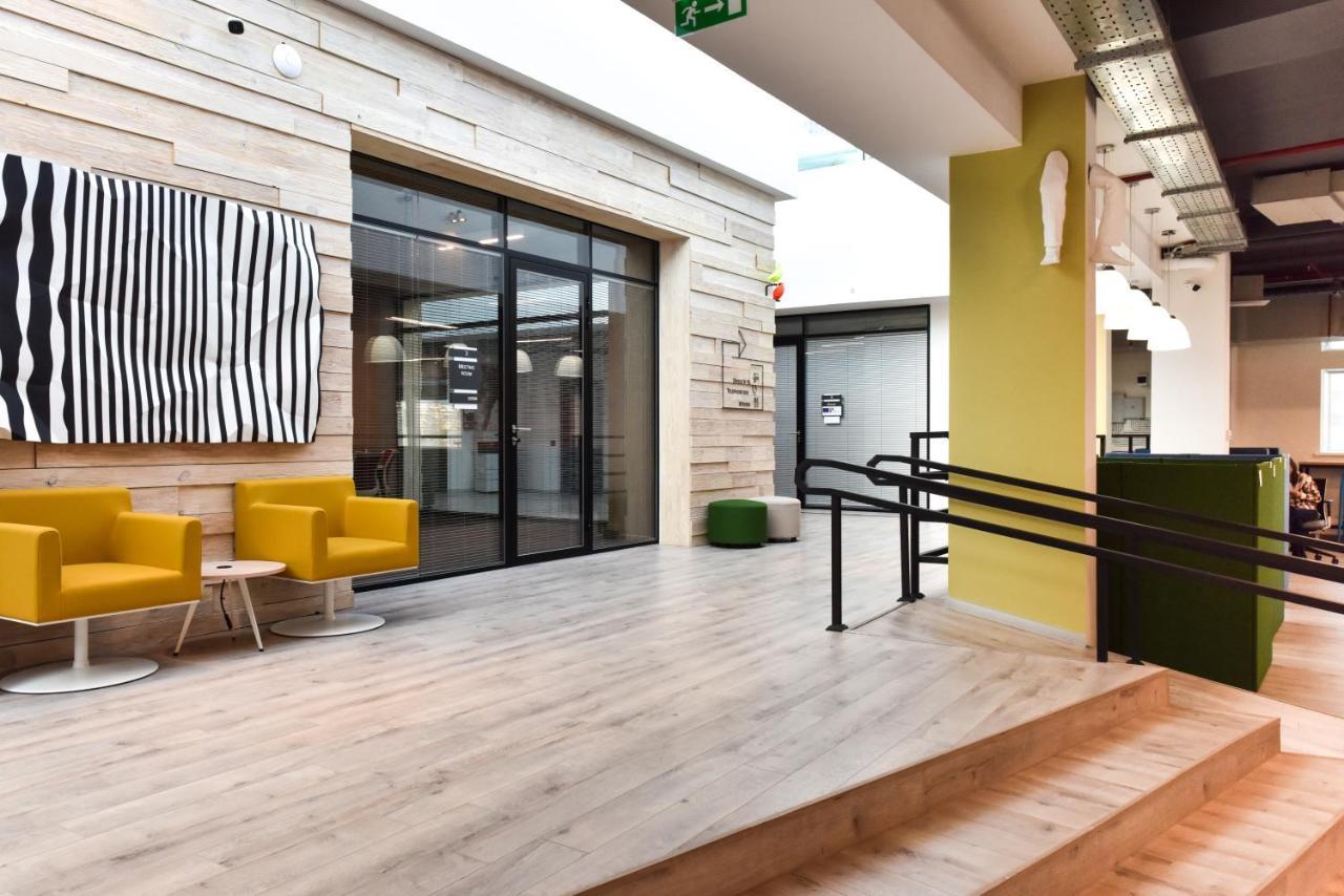Iq Coworking Hotell Astana Exteriör bild